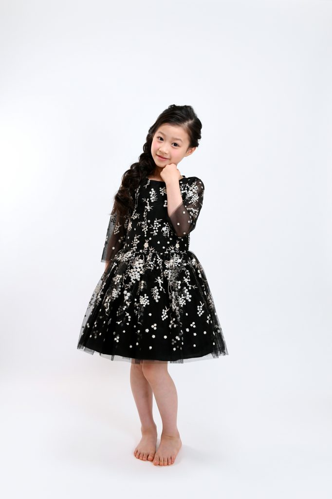 black sleeve dress13
